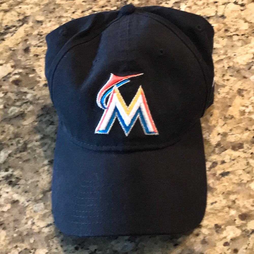 MLB Ladies Miami Marlins baseball cap